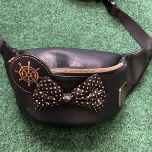 Disney Parks Loungefly Fanny Pack Disney Black Women Bag